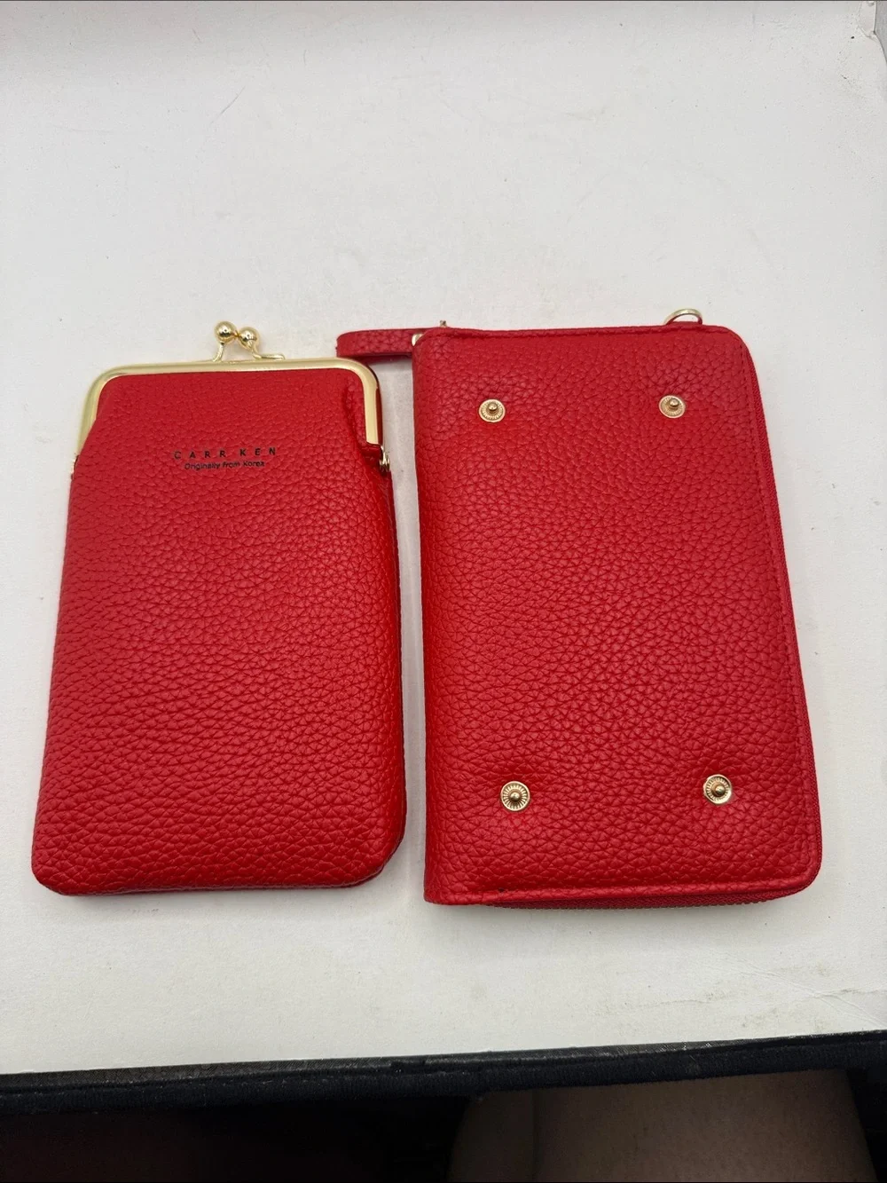 NWOT Carr Ken Crossbody Purse Bag Wallet Clutch Phone Red Kiss Lock Convertible - Picture 1 of 13